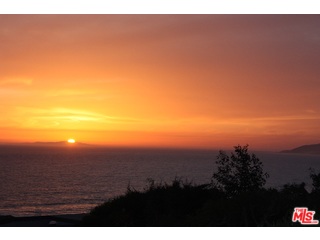 29500 Heathercliff Road, Unit 178 Malibu, CA 90265 - Photo 6 of 35 a view of city and ocean