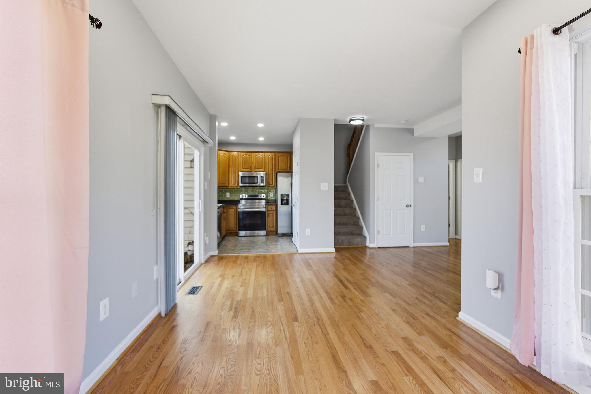 6328 Cross Ivy Road Elkridge, MD 21075 - Photo 4 of 30