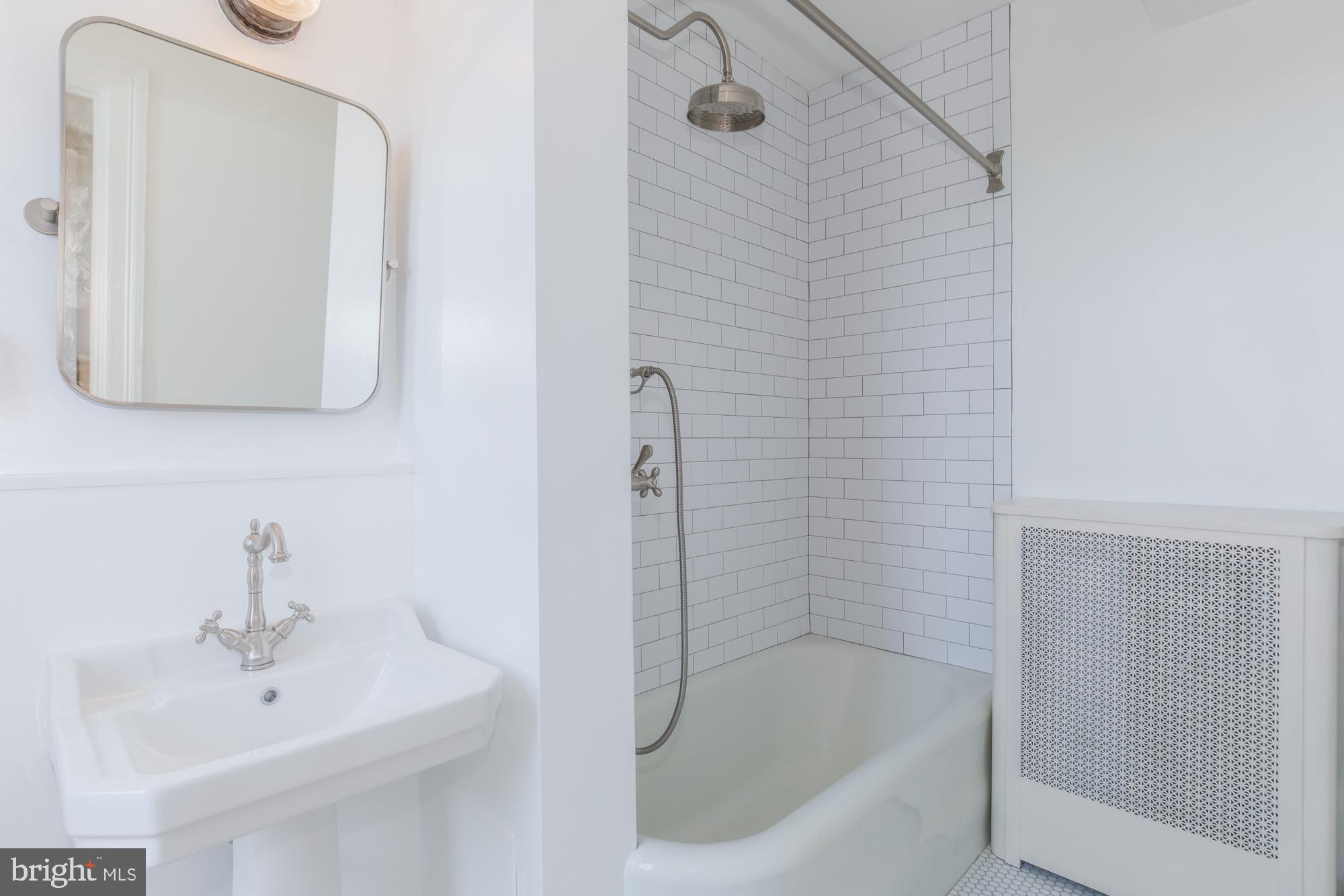 1915 16th Street Northwest, Unit 604 Washington, DC 20009 - Photo 26 of 31