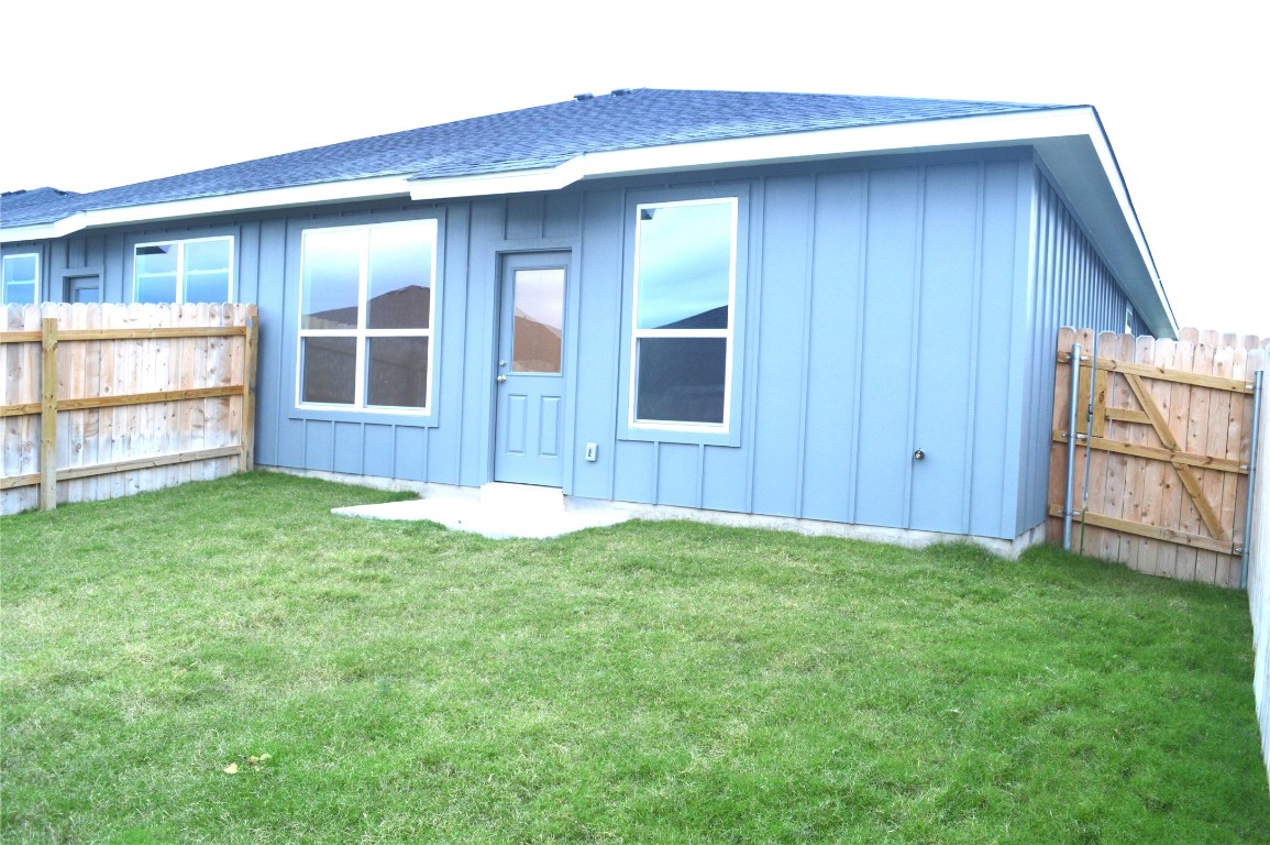 2919 Wildcat Rdg Road, Unit A Temple, TX 76501 - Photo 20 of 22 Nice side backyard