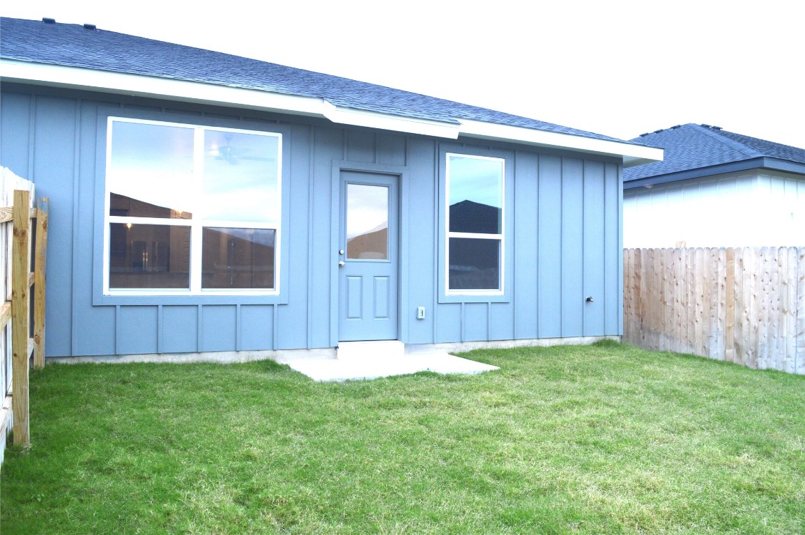 2919 Wildcat Rdg Road, Unit A Temple, TX 76501 - Photo 21 of 22 Nice side backyard