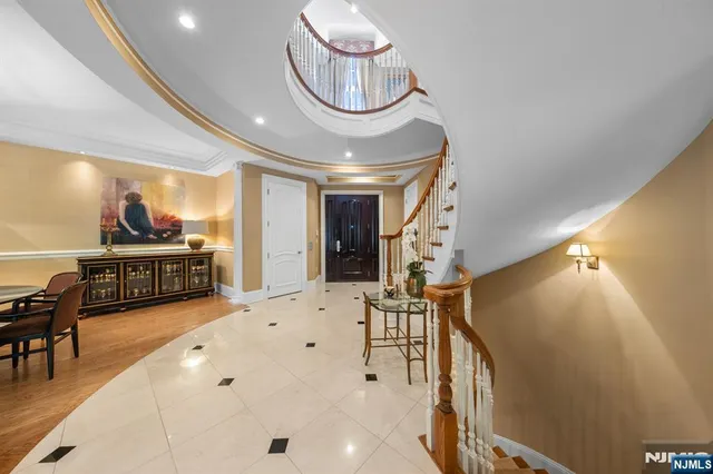 $2,395,000 | 311 Bellaire Drive, Demarest, NJ 07627