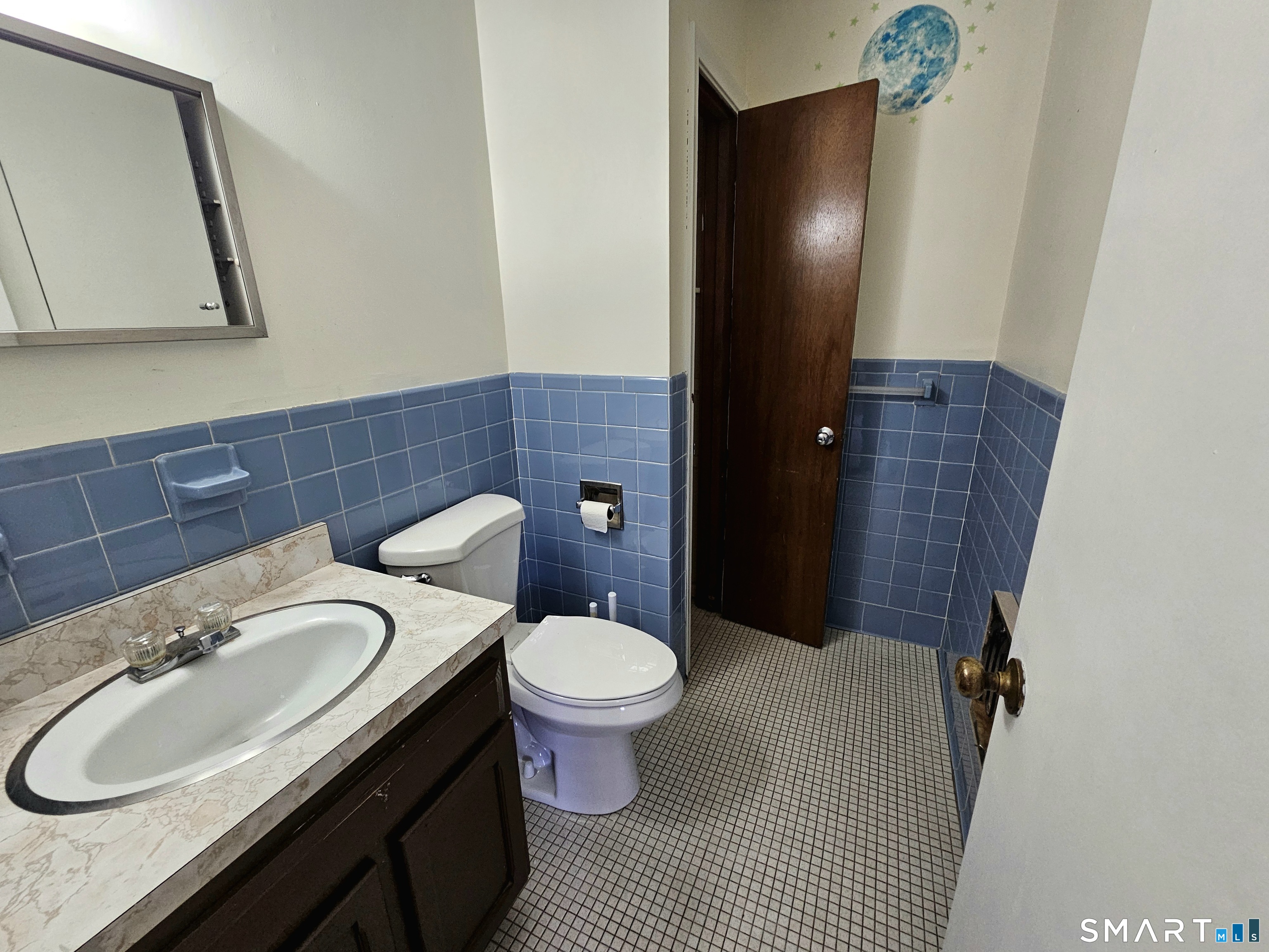 20 Thompson Road, Unit A Manchester, CT 06040 - Photo 12 of 13