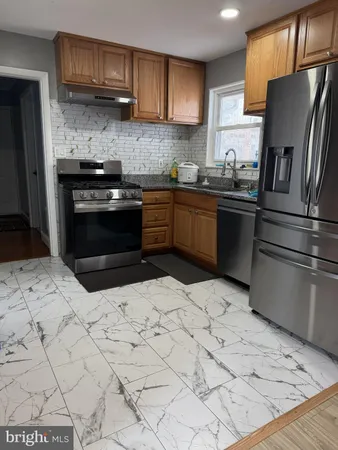 $679,900 | 6118 Hibbling Avenue, Springfield, VA 22150