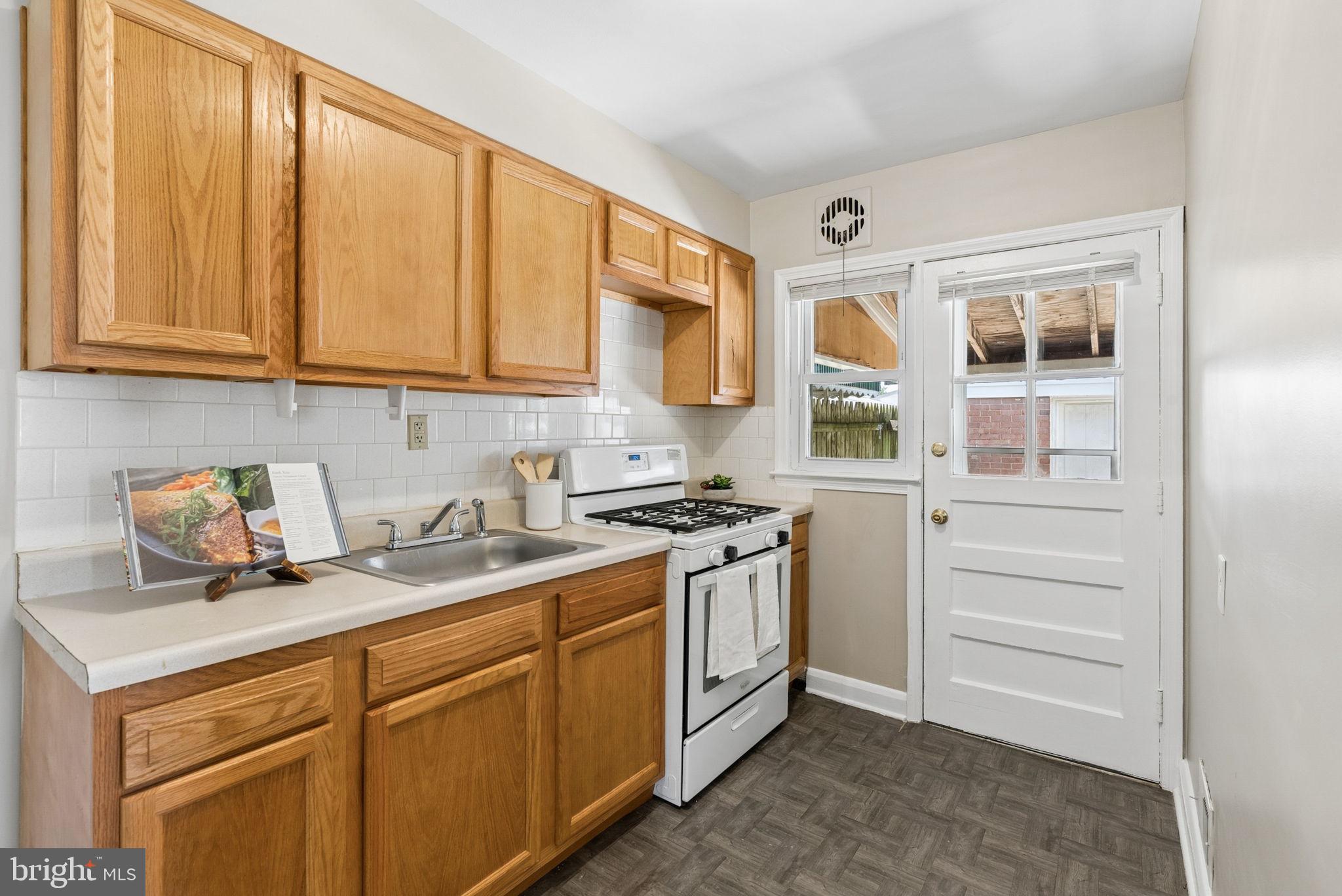 2169 Firethorn Road Baltimore, MD 21220 - Photo 22 of 53 Cozy kitchen with natural light.