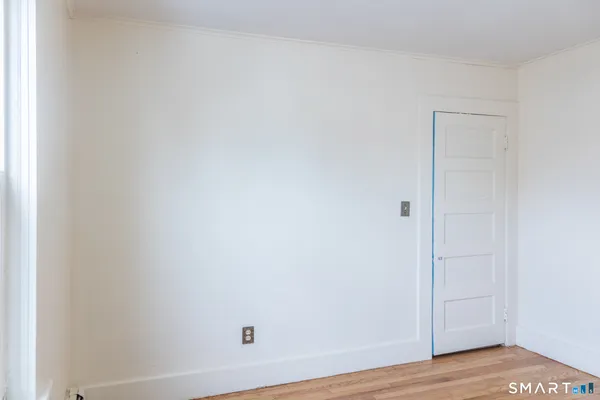 $1,750 | 84 Front Street, Putnam, CT 06260