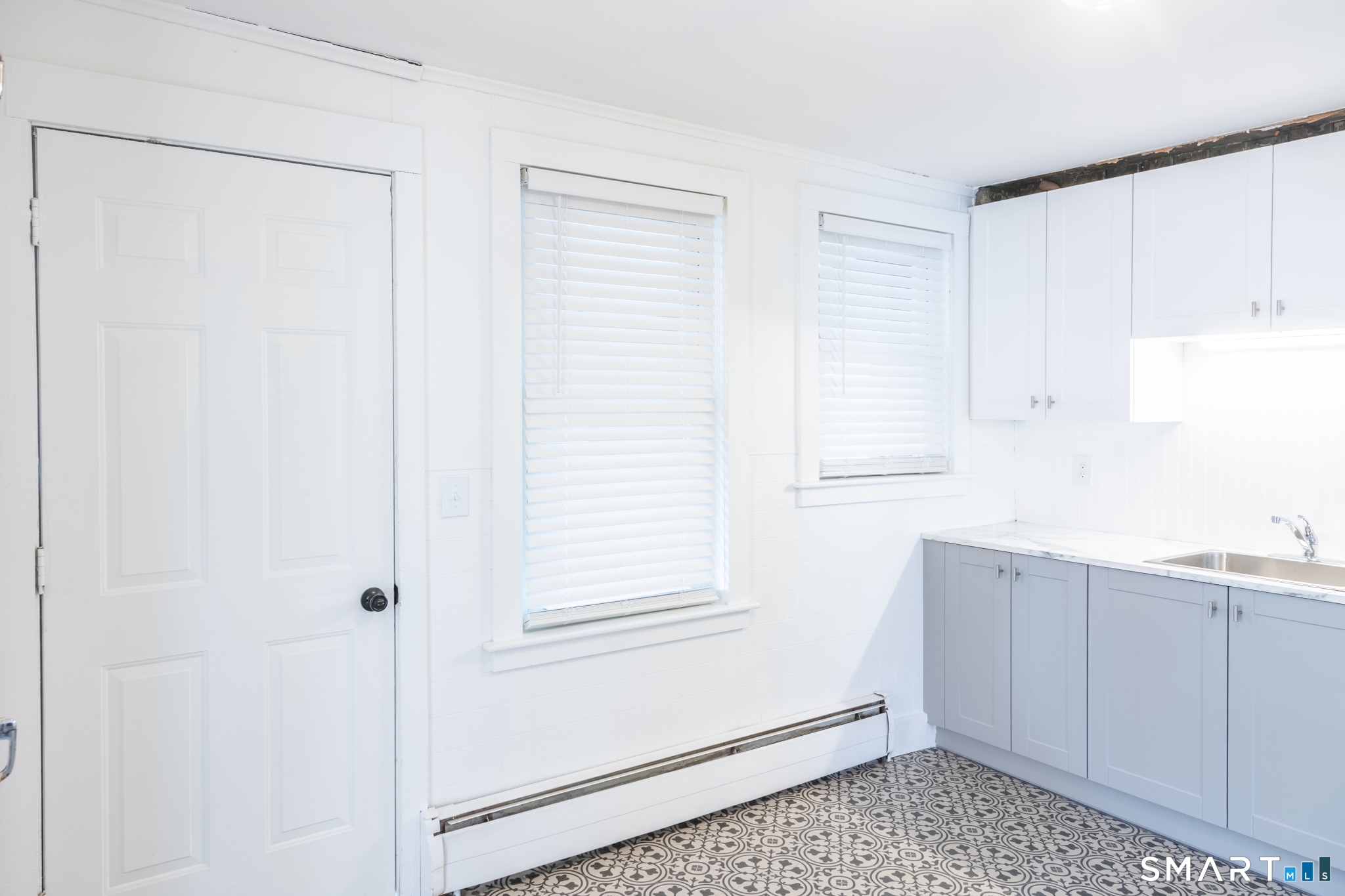 84 Front Street Putnam, CT 06260 - Photo 25 of 29