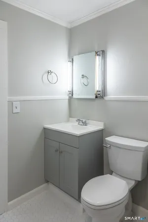 $1,750 | 84 Front Street, Putnam, CT 06260