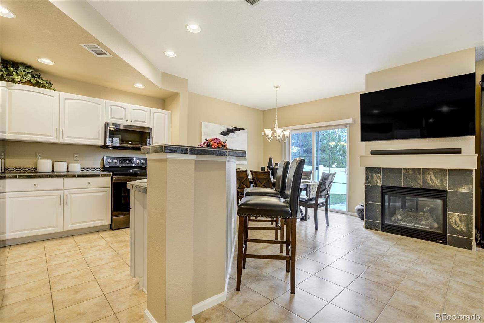 10311 Sedge Grass Way Highlands Ranch, CO 80129 - Photo 15 of 50