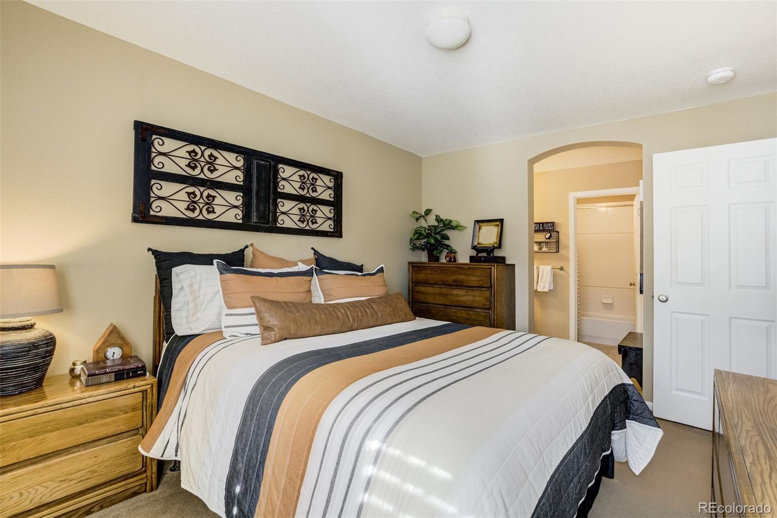 10311 Sedge Grass Way Highlands Ranch, CO 80129 - Photo 37 of 50