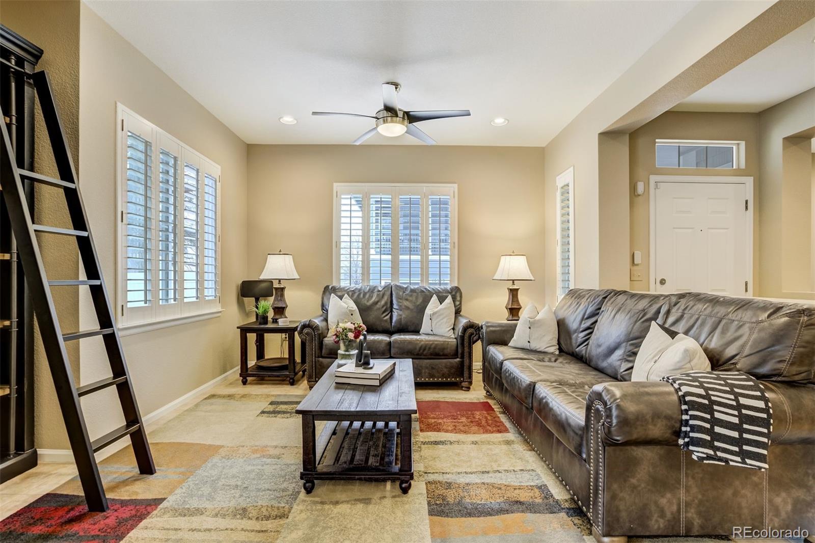 10311 Sedge Grass Way Highlands Ranch, CO 80129 - Photo 7 of 50