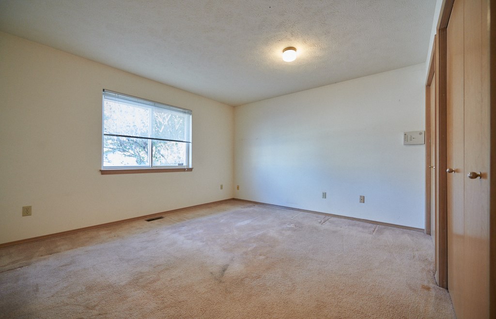 3401 South Whipple Road Spokane Valley, WA 99206 - Photo 12 of 19 Gallery Image 12