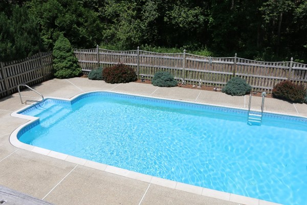 30 Bellingham Road Blackstone, MA 01504 - Photo 13 of 15 Gallery Image 13