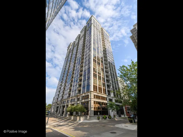 $499,900 | 233 East 13th Street, Unit 1209, Chicago, IL 60605
