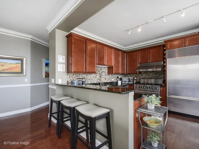 $499,900 | 233 East 13th Street, Unit 1209, Chicago, IL 60605