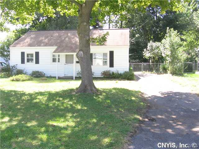 26 Homeland Road Clay, NY 13212 - Photo 1 of 1 Exterior Front