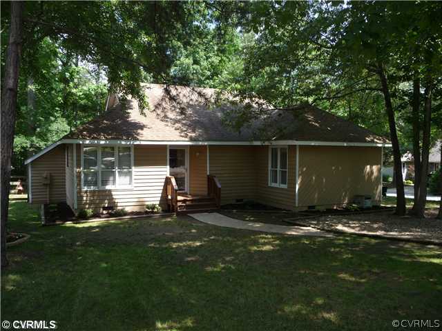 3105 Liberty Oaks Road Midlothian, VA 23112 - Photo 1 of 12 Exterior Front