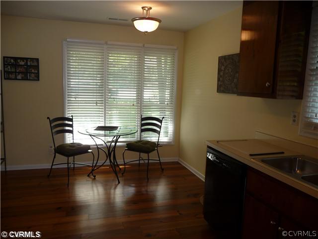 3105 Liberty Oaks Road Midlothian, VA 23112 - Photo 6 of 12 Kitchen