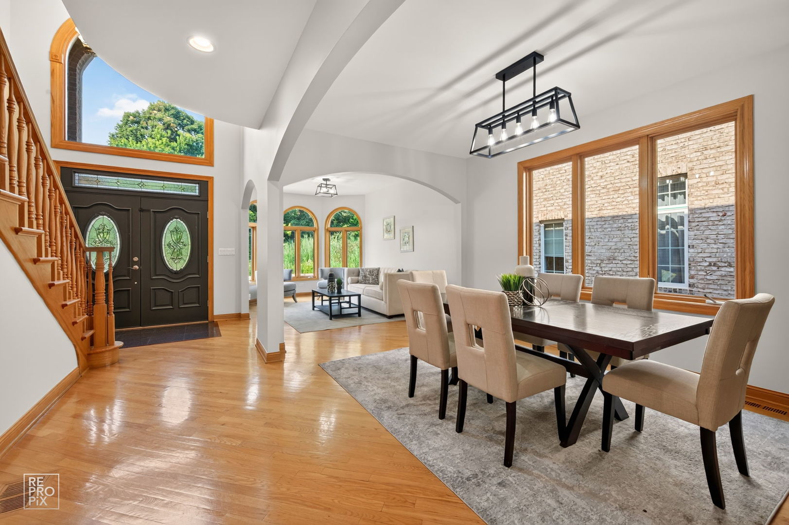 1017 Red Oak Street Addison, IL 60101 - Photo 1 of 46 Gallery Image 1