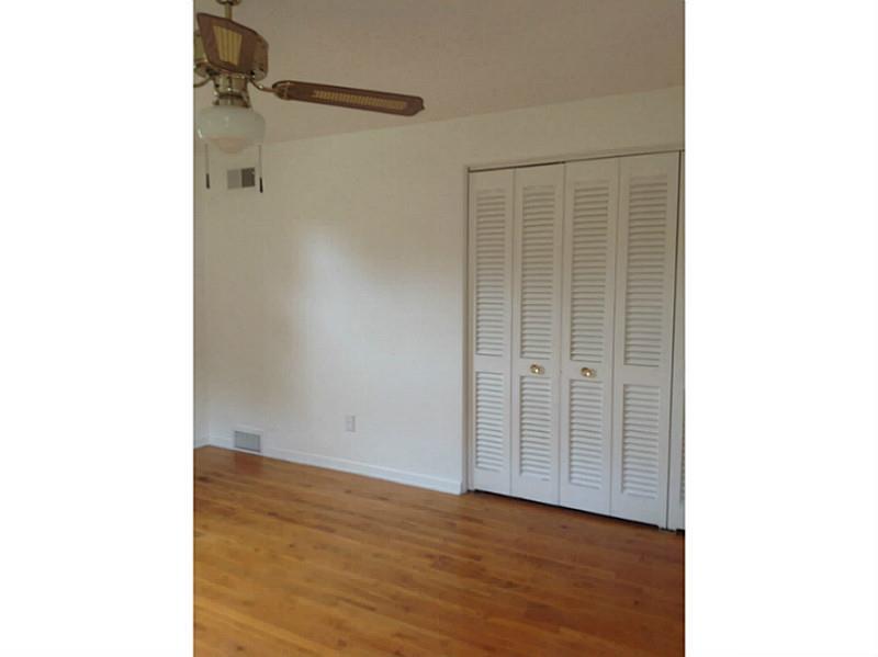 Bedroom. 2nd