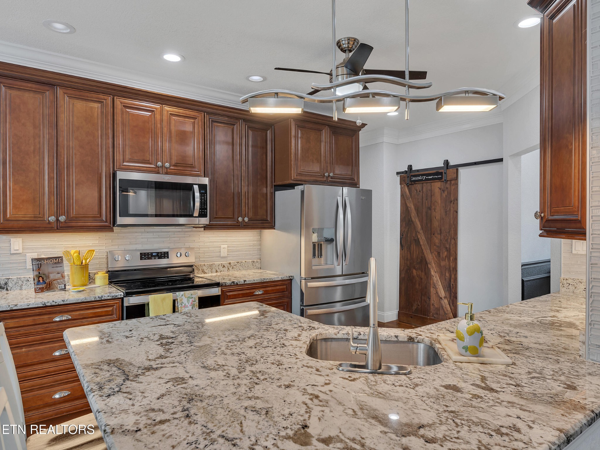 5728 Hickory Valley Road Heiskell, TN 37754 - Photo 14 of 57