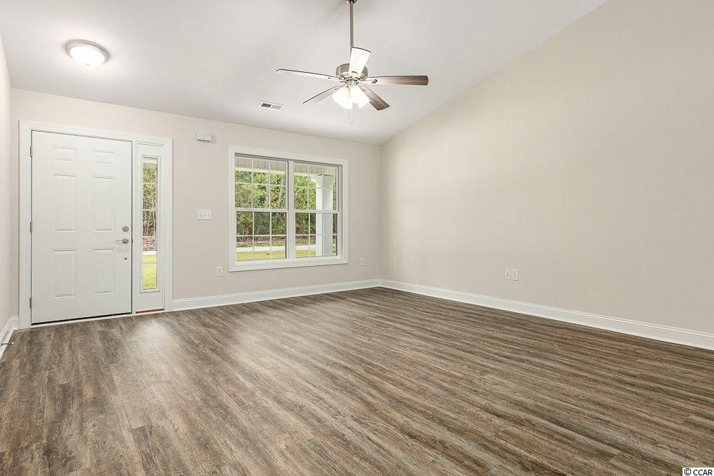 112 Violet Way Loris, SC 29569 - Photo 2 of 31 Gallery Image 2