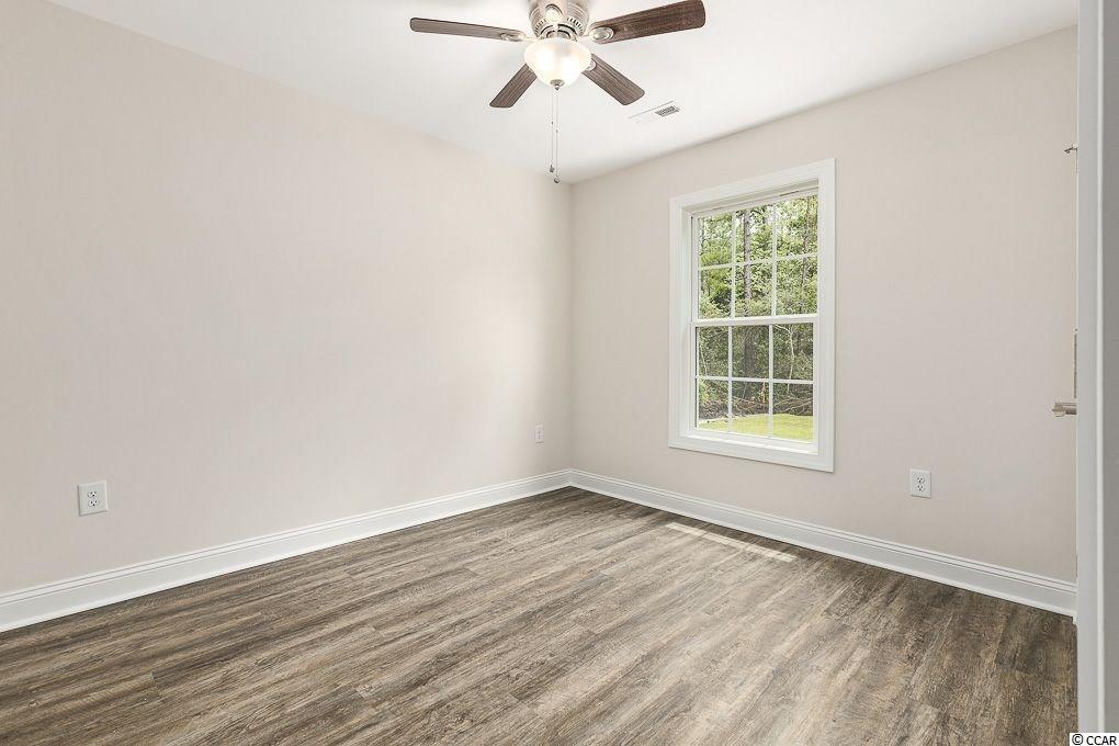 112 Violet Way Loris, SC 29569 - Photo 15 of 31 Gallery Image 15
