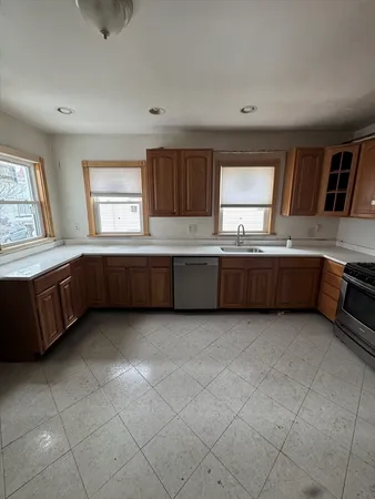 $3,550 | 43 Clark Street, Unit 2, Everett, MA 02149