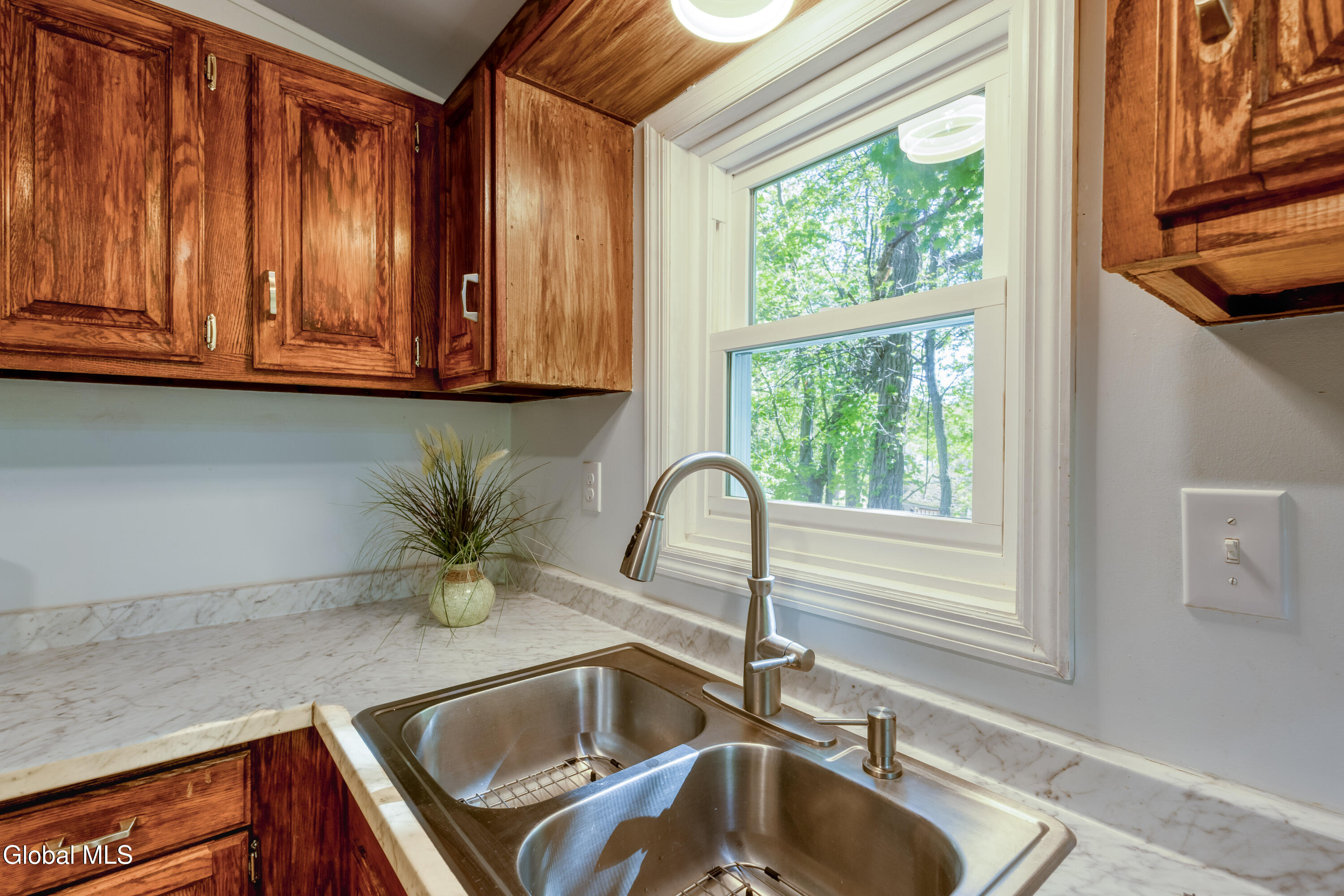 99 A Beach Road Halfmoon, NY 12065 - Photo 9 of 53 15-0D2A9730-HDR-Edit