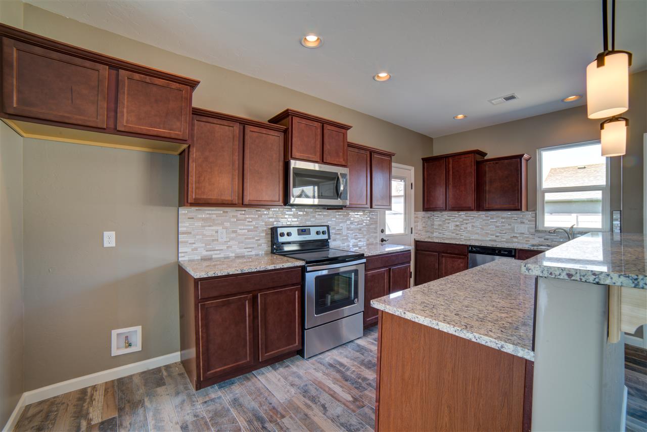 641 Huntington Road Grand Junction, CO 81504 - Photo 5 of 16 Gallery Image 5