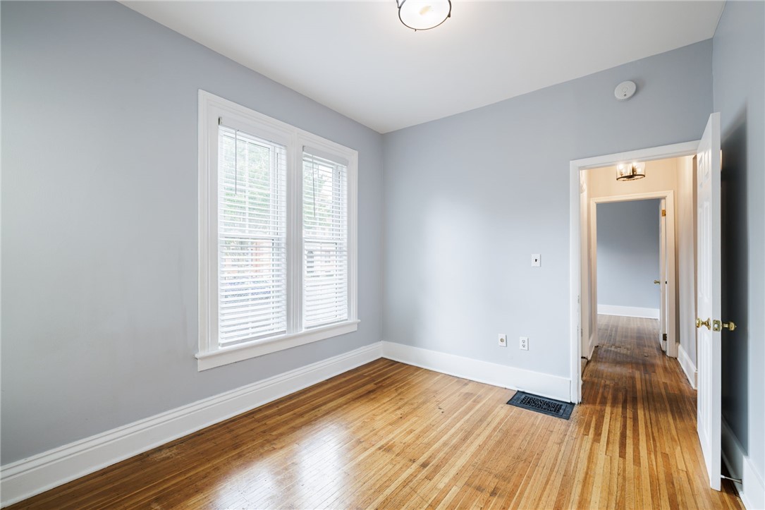 222 Gregory Street Rochester, NY 14620 - Photo 15 of 19