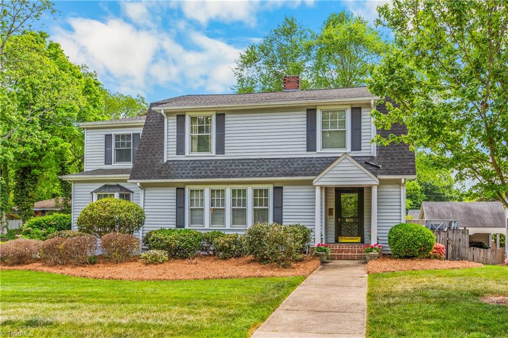 601 Colonial Drive High Point, NC 27262 - Photo 1 of 42
