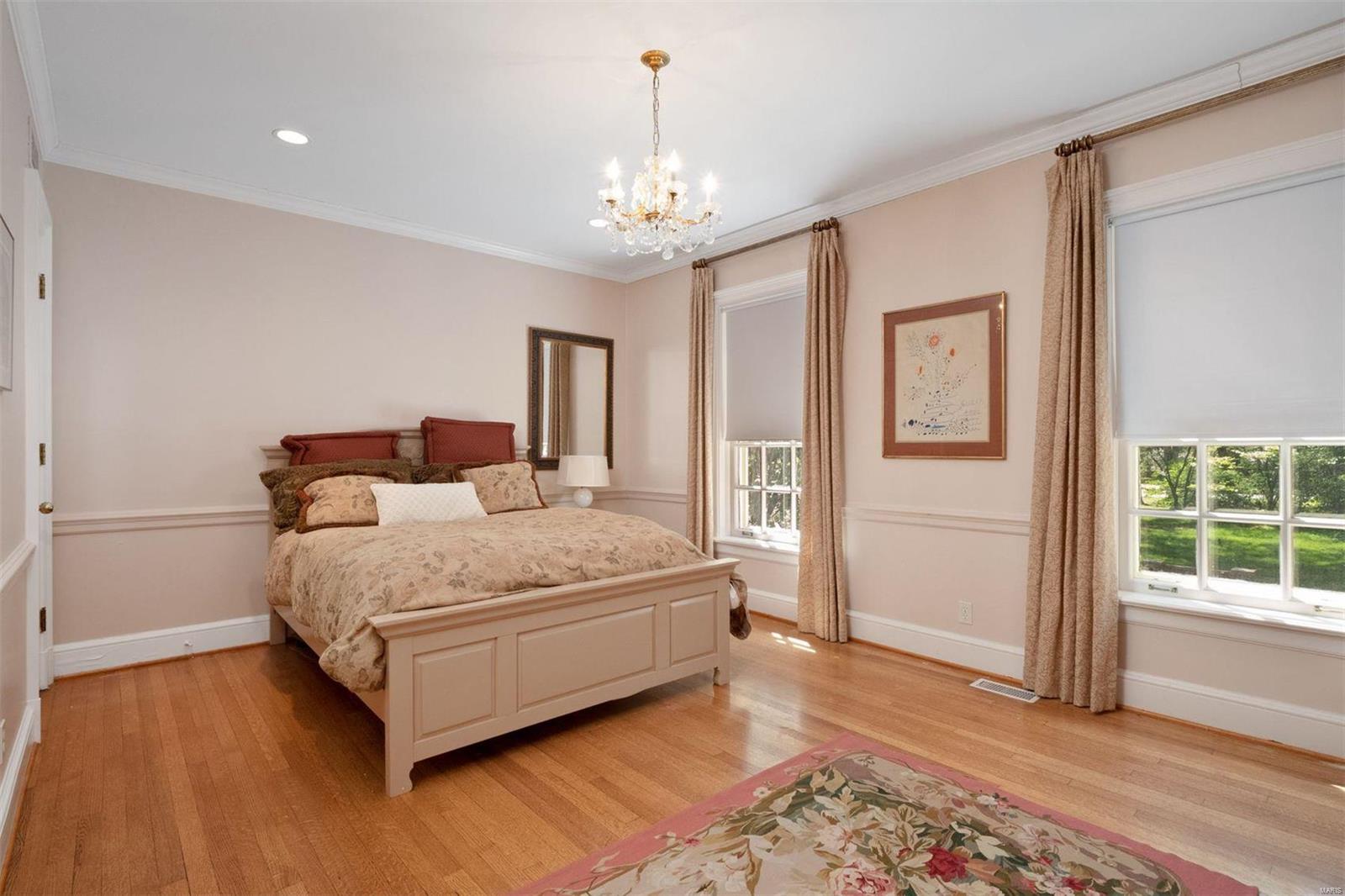 9875 Litzsinger Road Ladue, MO 63124 - Photo 30 of 47 Gallery Image 30