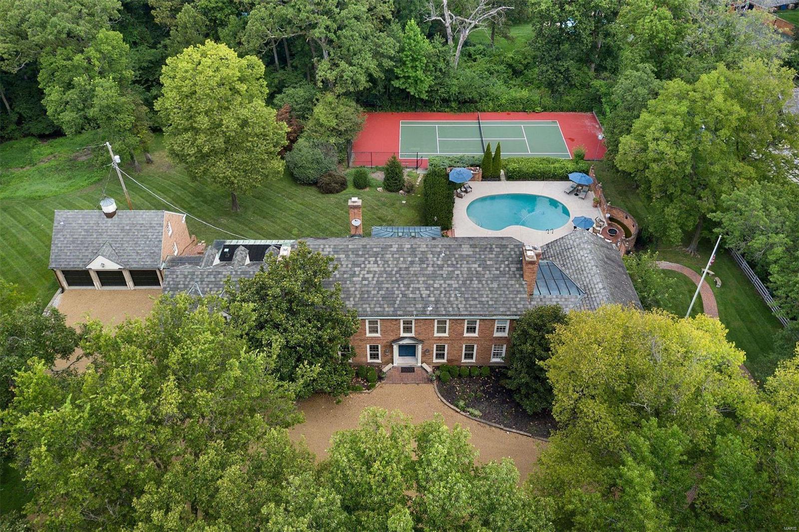 9875 Litzsinger Road Ladue, MO 63124 - Photo 45 of 47 Gallery Image 45