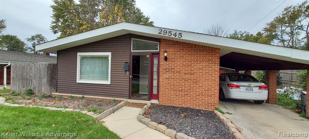 29545 Fairfax Street Southfield, MI 48076 - Photo 10 of 18