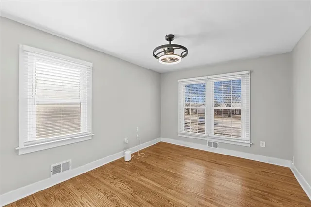 $325,000 | 4223 East 42nd Street Court, Independence, MO 64055