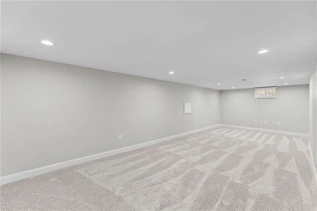 $325,000 | 4223 East 42nd Street Court, Independence, MO 64055