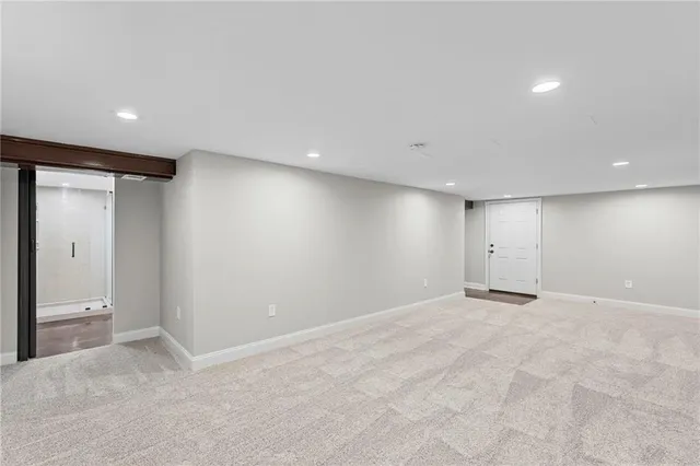 $325,000 | 4223 East 42nd Street Court, Independence, MO 64055