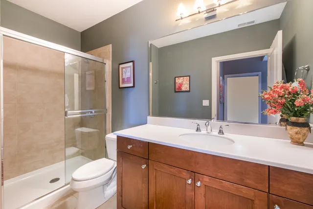 $3,900 | 120 North Northwest Highway, Unit 506, Park Ridge, IL 60068