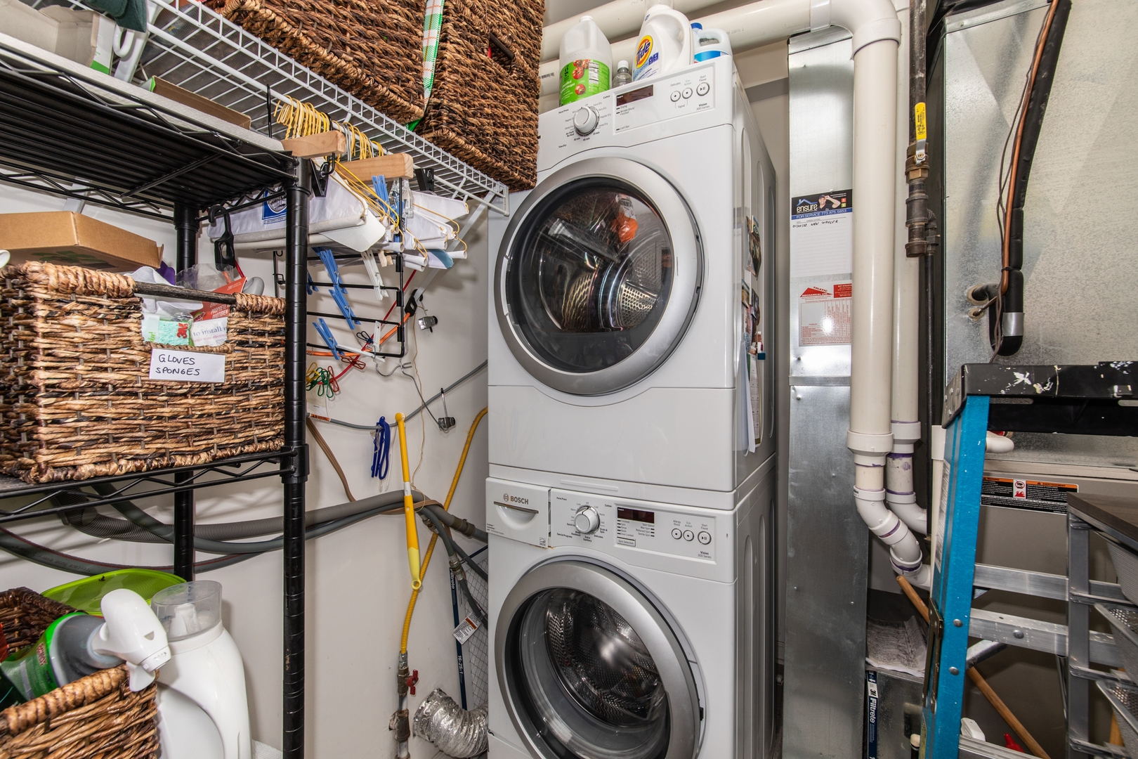 120 North Northwest Highway, Unit 506 Park Ridge, IL 60068 - Photo 16 of 20 a utility room with dryer and washer