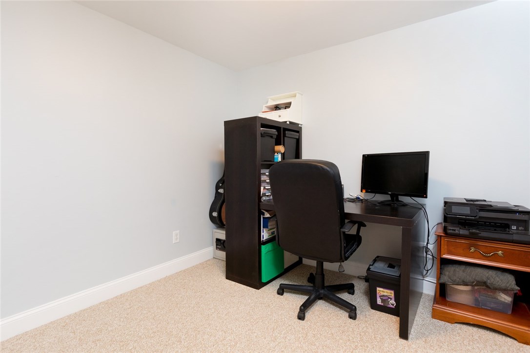 285 Potowomut Road Warwick, RI 02818 - Photo 31 of 39 Gallery Image 31
