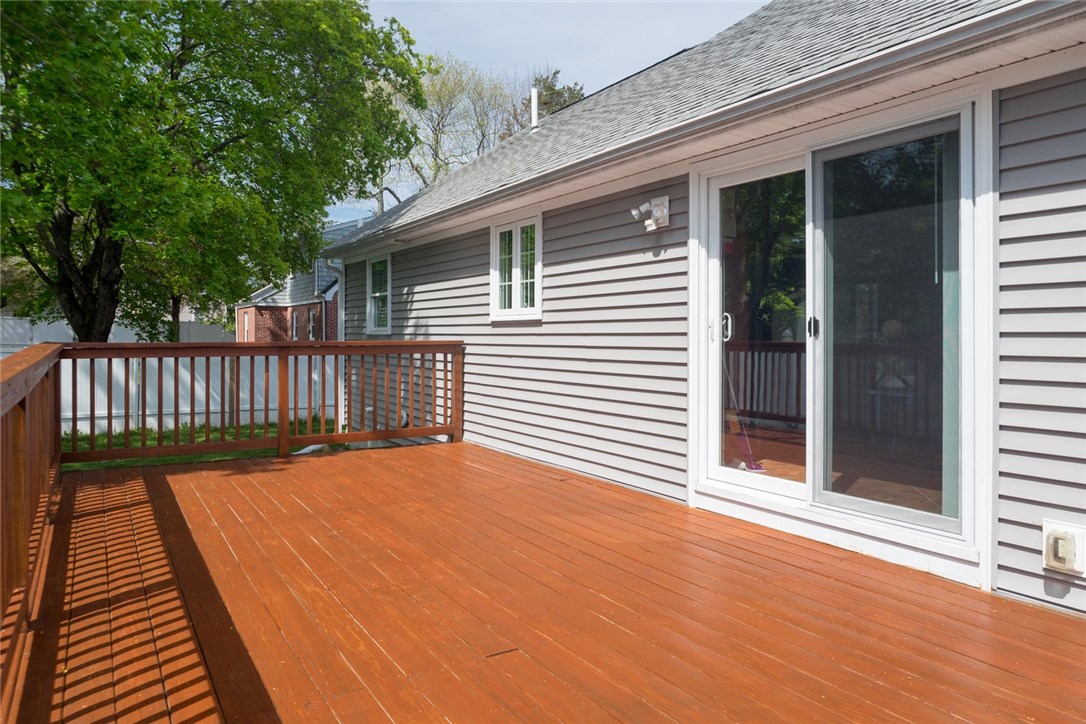 285 Potowomut Road Warwick, RI 02818 - Photo 36 of 39 Gallery Image 36