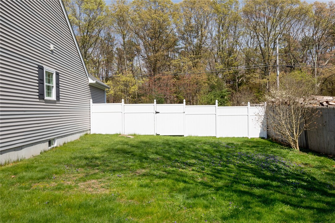 285 Potowomut Road Warwick, RI 02818 - Photo 38 of 39 Gallery Image 38