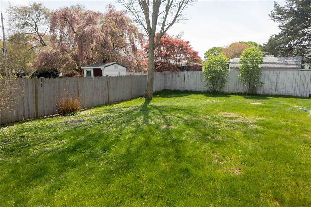 285 Potowomut Road Warwick, RI 02818 - Photo 39 of 39 Gallery Image 39