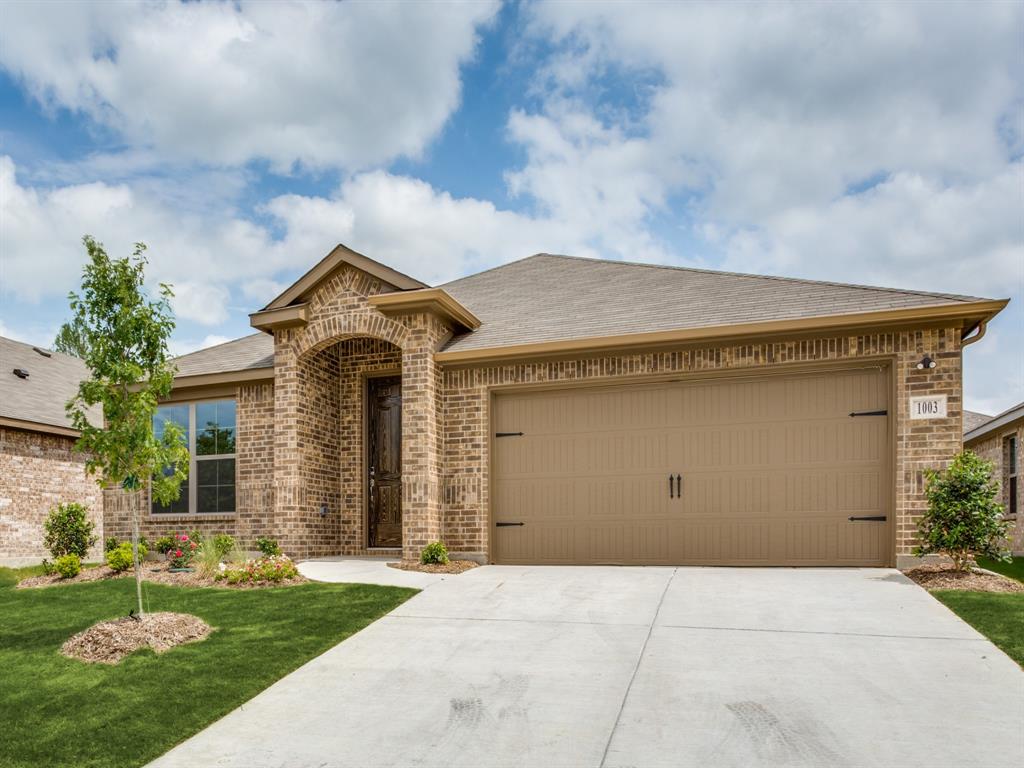 front view of house with a yard