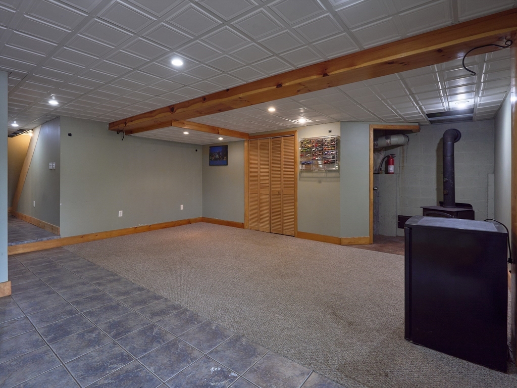 82 Klondike Road Dudley, MA 01571 - Photo 40 of 41 Gallery Image 40