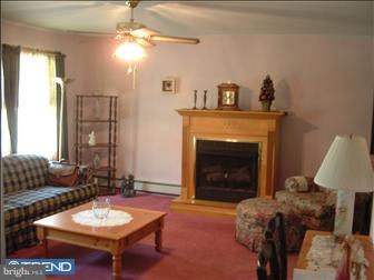 2 Quiet Road Levittown, PA 19057 - Photo 5 of 6 Living Room