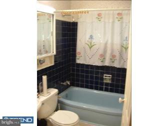 2 Quiet Road Levittown, PA 19057 - Photo 6 of 6 Bathroom