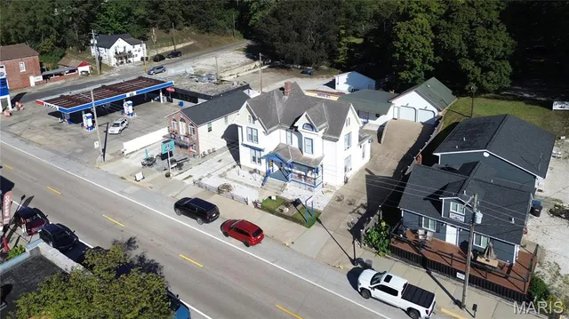 $475,000 | 224 East Main Street, Grafton, IL 62037