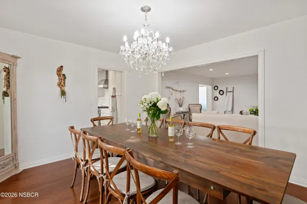 a view of an entryway with floor